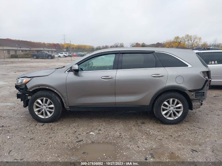 2017 KIA SORENTO LX/L - 5XYPG4A32HG210311