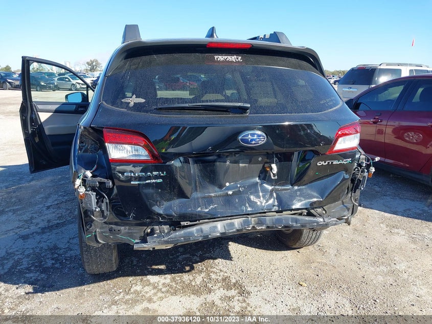 VIN 4S4BSAFC3J3323058 2018 SUBARU OUTBACK 2.5I PREMIUM