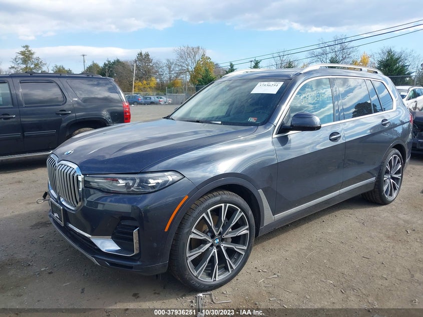 VIN 5UXCW2C04L9B49743 2020 BMW X7 XDRIVE40I