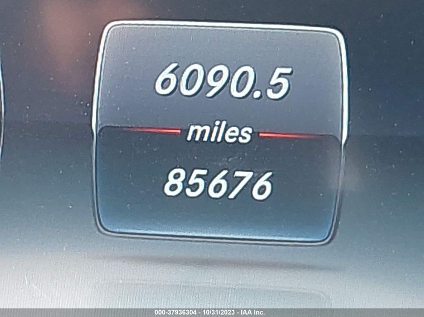 2015 MERCEDES-BENZ S 550 WDDUG8CB1FA202671