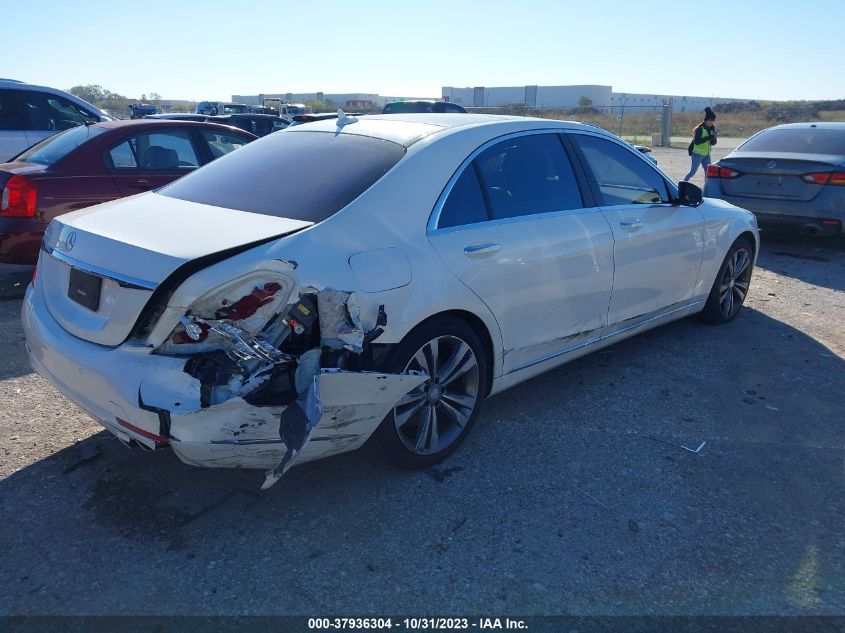 2015 MERCEDES-BENZ S 550 WDDUG8CB1FA202671