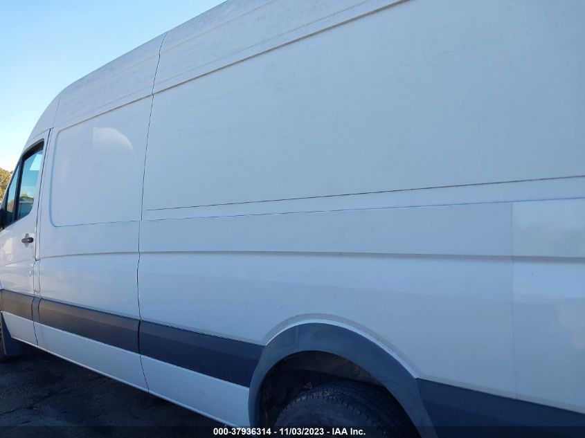 2014 MERCEDES-BENZ SPRINTER CARGO VANS WD3PE8DC8E5896300