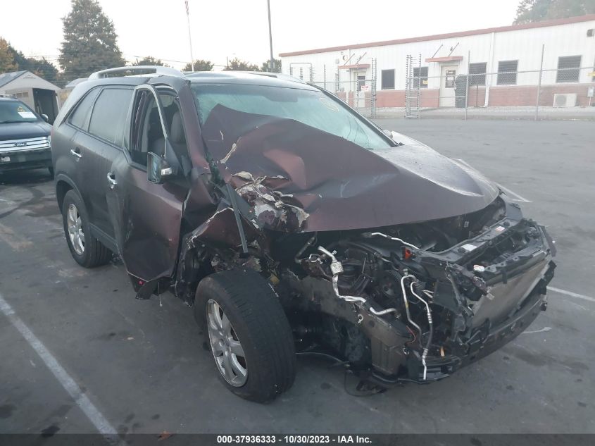 2013 KIA SORENTO LX - 5XYKT4A66DG404611