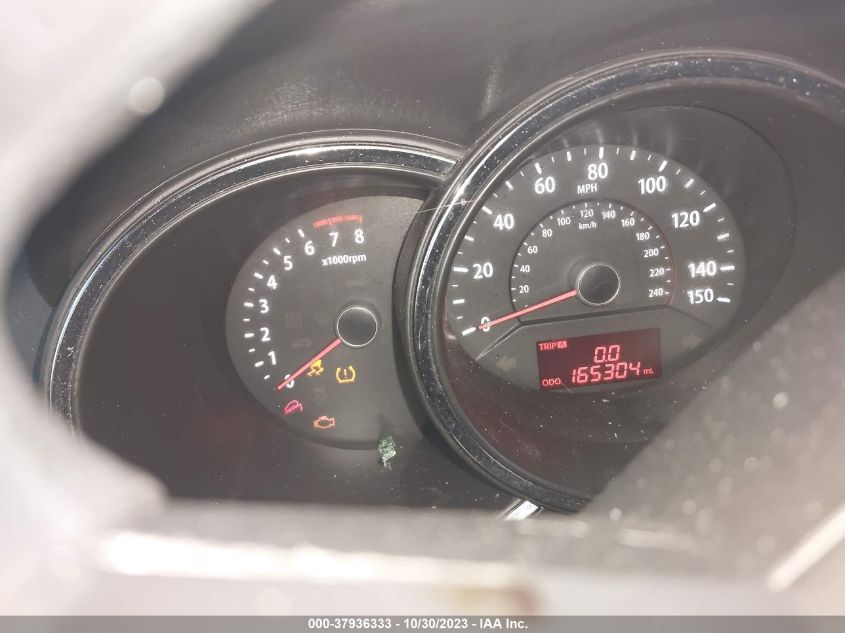 2013 KIA SORENTO LX - 5XYKT4A66DG404611