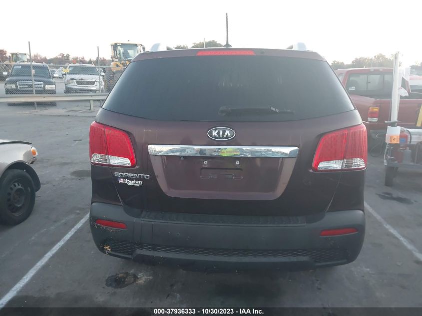 2013 KIA SORENTO LX - 5XYKT4A66DG404611