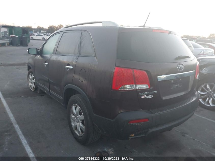 2013 KIA SORENTO LX - 5XYKT4A66DG404611
