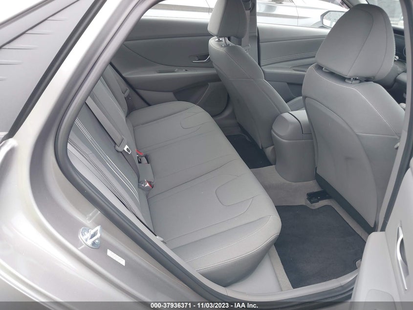 VIN KMHLS4AG5PU607777 2023 HYUNDAI ELANTRA SEL