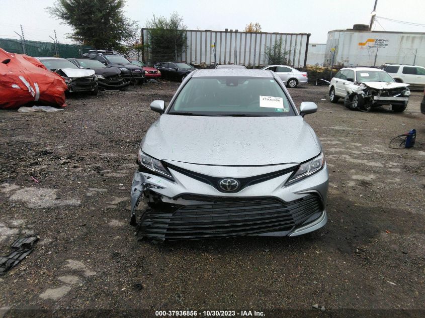2022 TOYOTA CAMRY LE - 4T1C11AK8NU663344