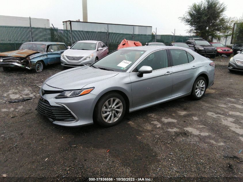 2022 TOYOTA CAMRY LE - 4T1C11AK8NU663344