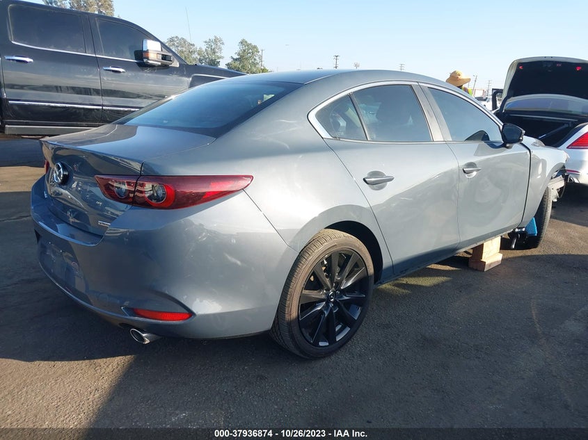 VIN 3MZBPACL0NM303524 2022 MAZDA MAZDA3 SEDAN CARBON EDITION