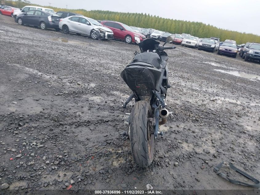 2016 YAMAHA YZFR3 MH3RH06Y9GK013598