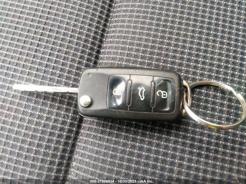 2013 VOLKSWAGEN GOLF - WVWDB7AJ3DW131194