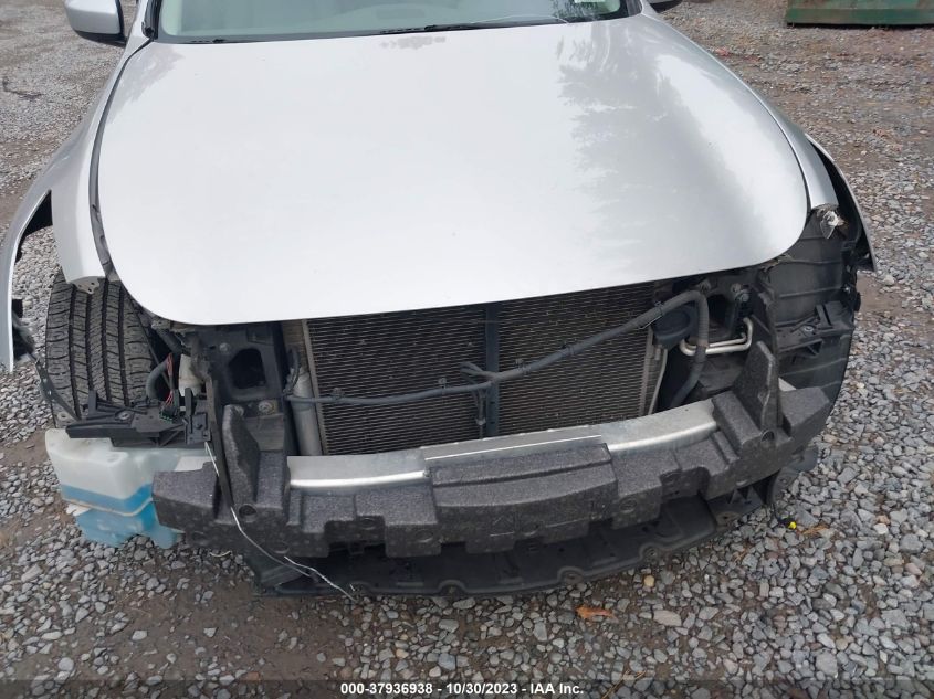 2015 INFINITI Q40 JN1CV6AR2FM650340