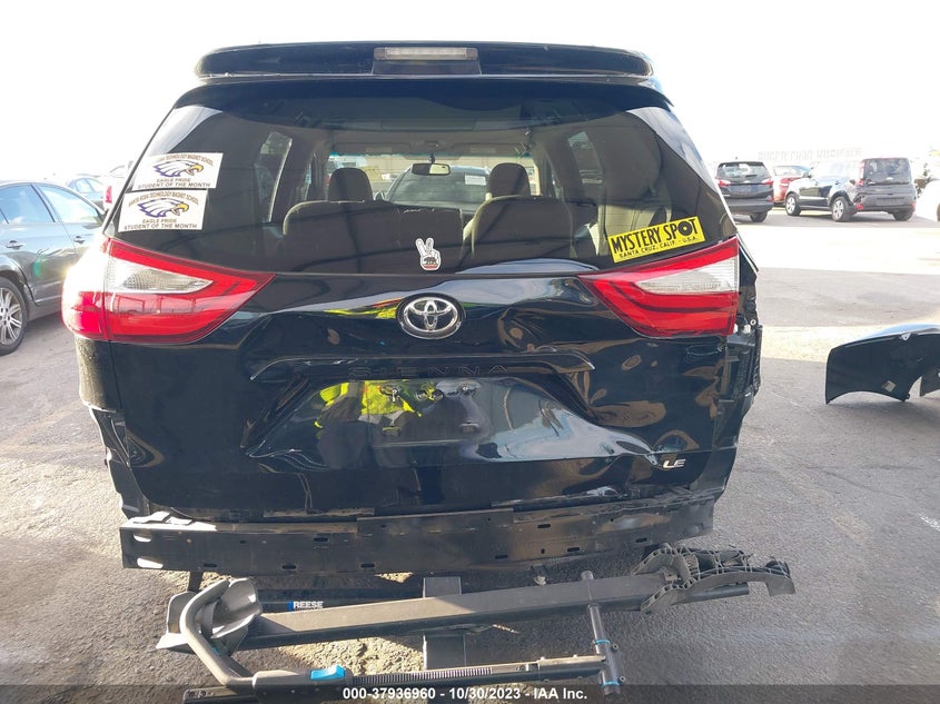 VIN 5TDKZ3DC3HS862710 2017 TOYOTA SIENNA LE