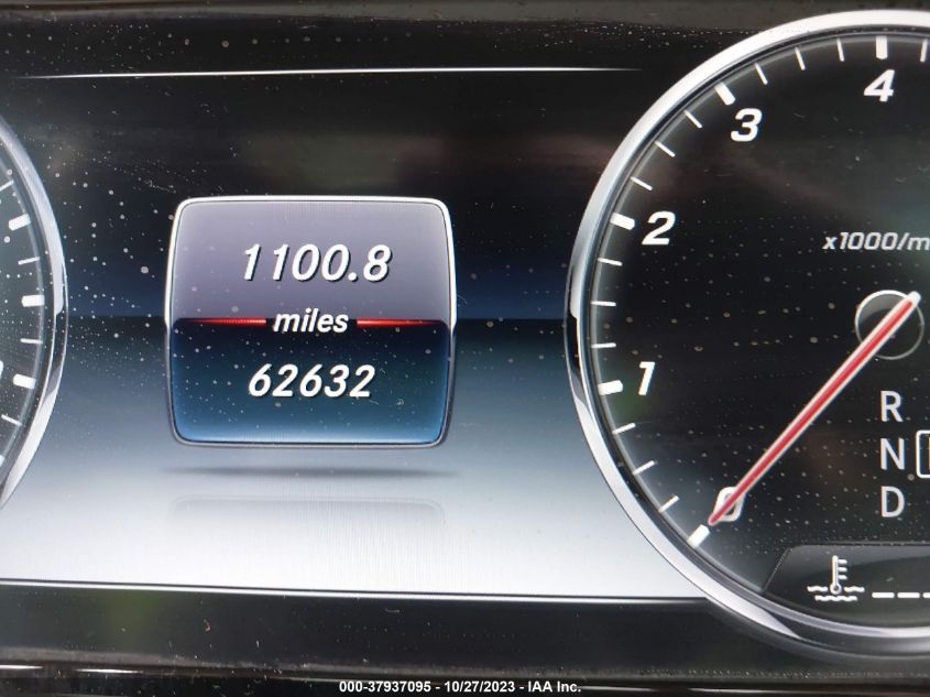 2015 MERCEDES-BENZ S-CLASS S 550 WDDUG8FB5FA125122