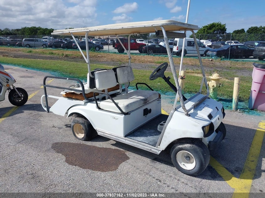 2006 CLUB CAR GOLF CART