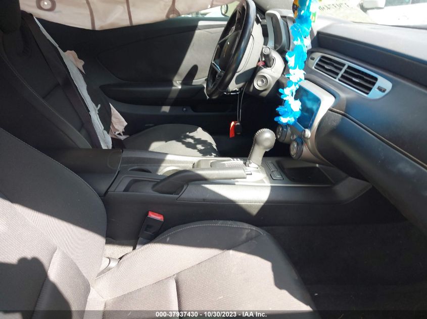 2015 CHEVROLET CAMARO LT - 2G1FD1E30F9232838