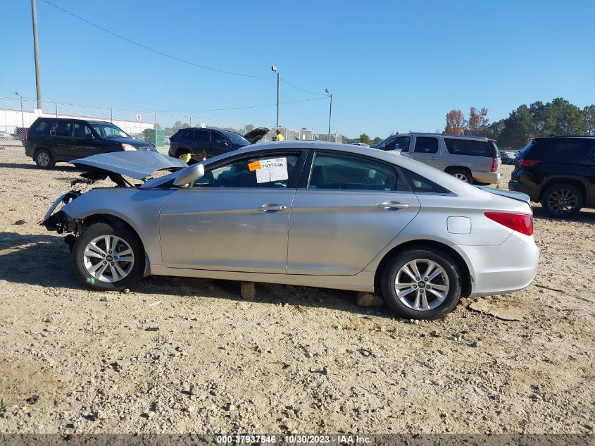 2013 HYUNDAI SONATA GLS - 5NPEB4AC6DH646586