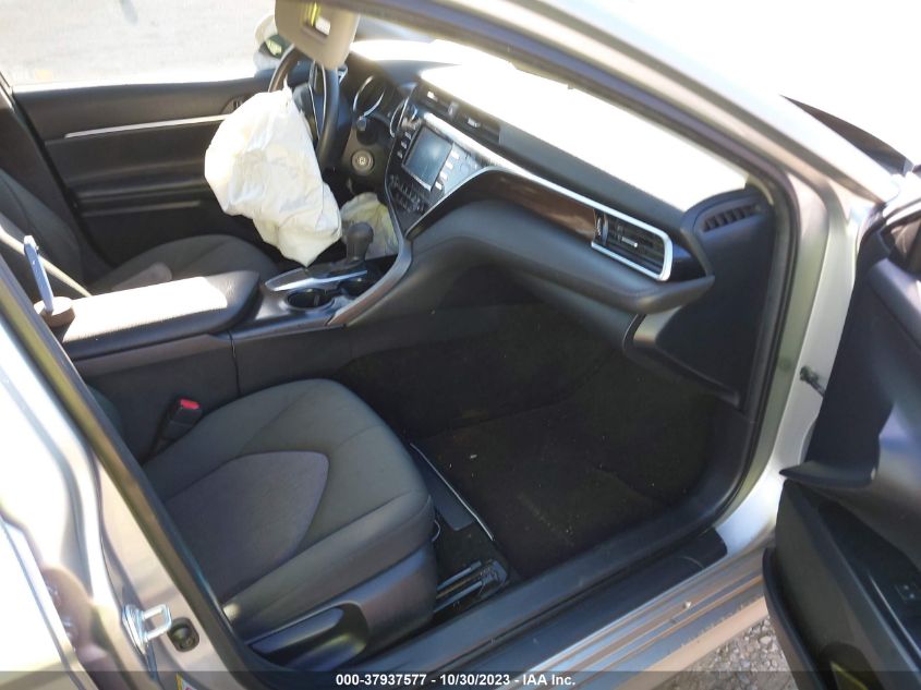 2018 TOYOTA CAMRY L/LE/XLE/SE/XSE - JTNB11HK1J3042836