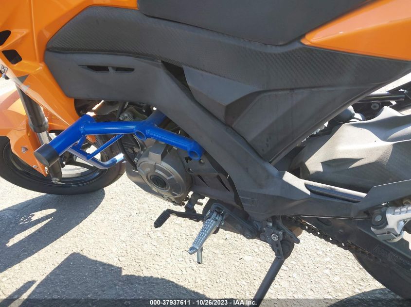 VIN JKABRRJ15KDA15208 2019 KAWASAKI BR125 J