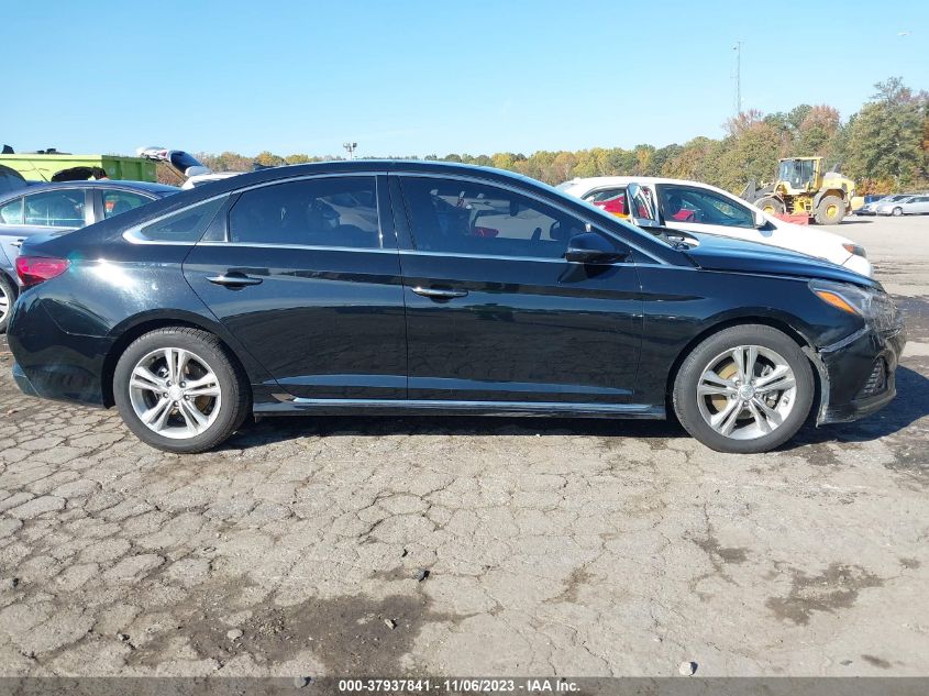 2018 HYUNDAI SONATA SPORT - 5NPE34AF4JH668556