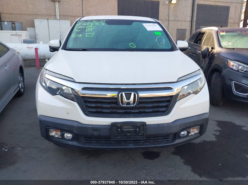 VIN 5FPYK3F62JB009528 2018 HONDA RIDGELINE RTL