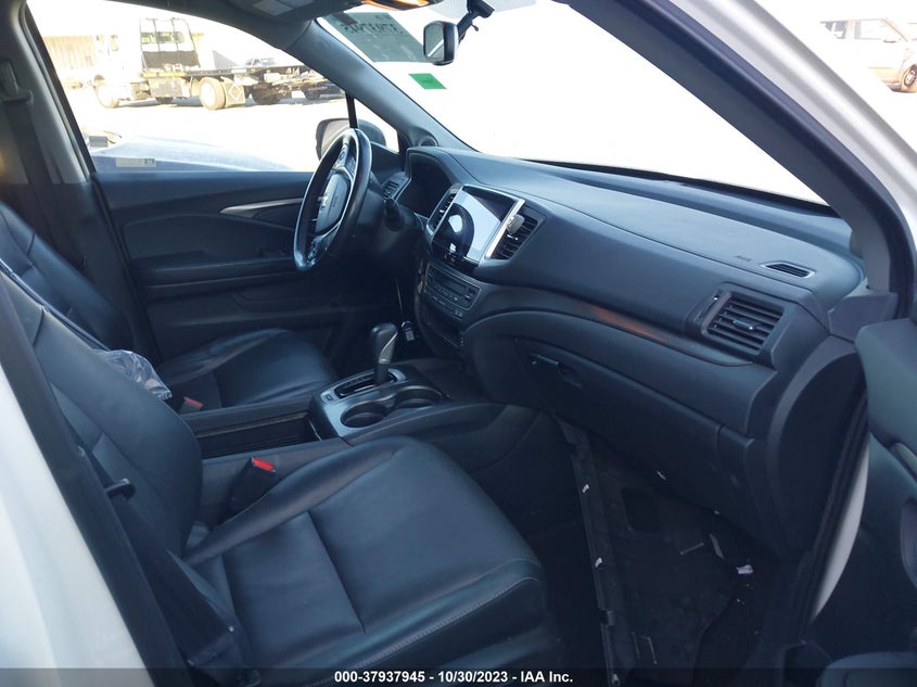 VIN 5FPYK3F62JB009528 2018 HONDA RIDGELINE RTL
