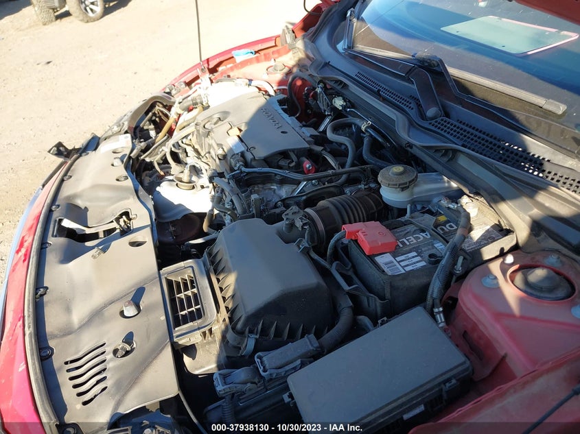 VIN 2HGFC2F52JH600940 2018 HONDA CIVIC LX