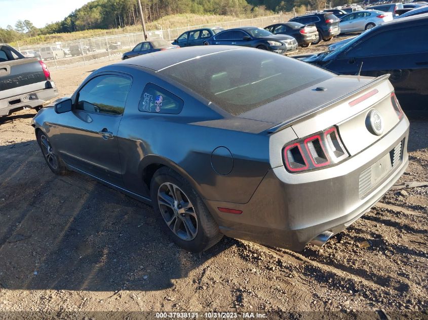 2014 FORD MUSTANG V6 PREMIUM - 1ZVBP8AM7E5206024