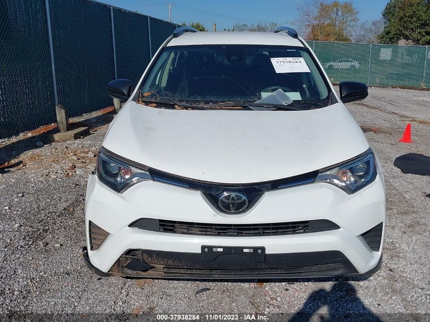 2018 TOYOTA RAV4 LE - JTMZFREV3JJ206889