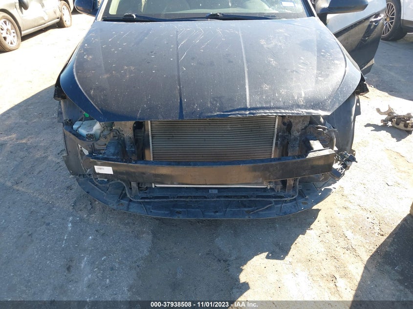 VIN 5NPD84LF2LH553869 2020 HYUNDAI ELANTRA SEL/VALUE/LIMITED