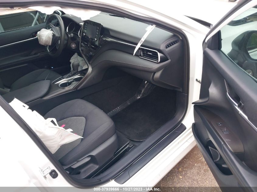 2022 TOYOTA CAMRY LE - 4T1C11AK7NU639424