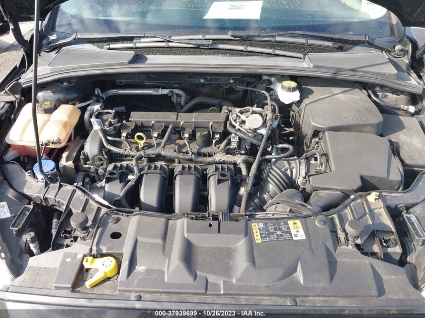 VIN 1FADP3K28JL273545 2018 FORD FOCUS SE