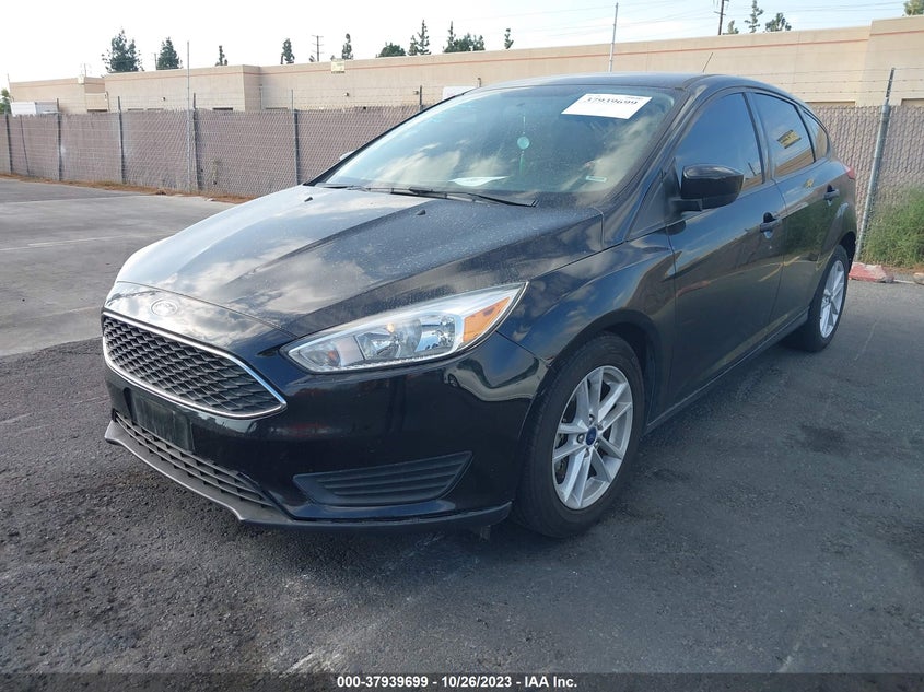 VIN 1FADP3K28JL273545 2018 FORD FOCUS SE
