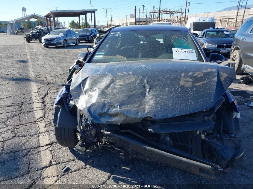 2018 VOLKSWAGEN GOLF R 2.0T W/DCC & NAVIGATION WVWVF7AUXJW173148