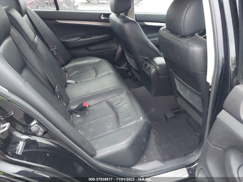 2015 INFINITI Q40 JN1CV6AR1FM523465