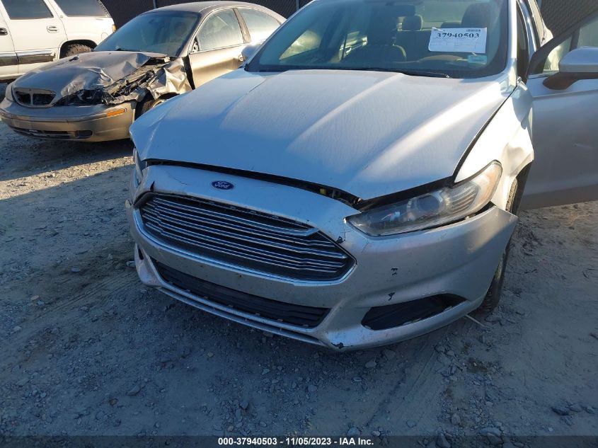 2016 FORD FUSION S - 3FA6P0G73GR118584