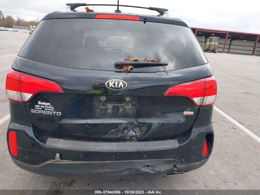 2014 KIA SORENTO LX - 5XYKTCA6XEG448879