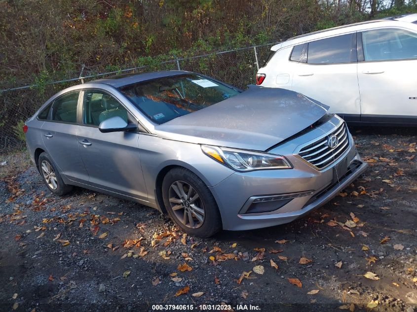 2015 HYUNDAI SONATA 2.4L SE - 5NPE24AF9FH246440