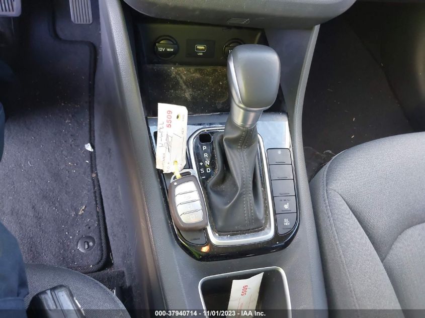 2022 HYUNDAI IONIQ PLUG-IN HYBRID SE - KMHC65LD2NU276800