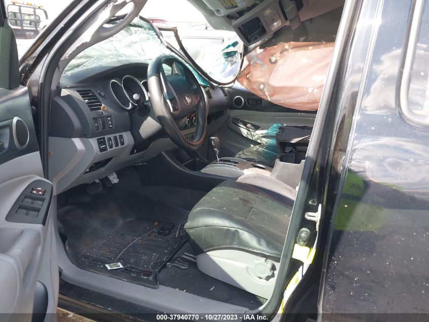 2015 TOYOTA TACOMA BASE V6 - 3TMLU4EN3FM206402