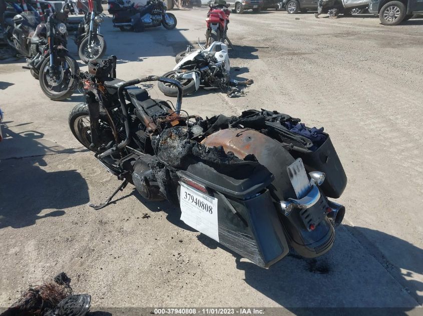 2013 HARLEY-DAVIDSON FLHX STREET GLIDE - 1HD1KBM16DB614878