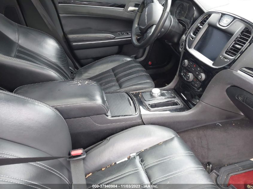 2018 CHRYSLER 300 - 2C3CCABG7JH244783