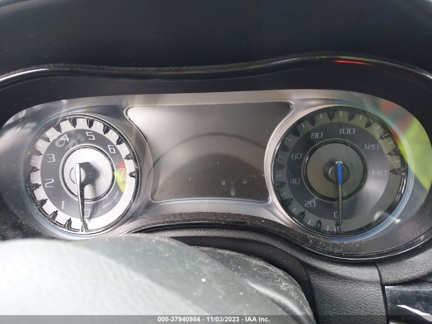 2018 CHRYSLER 300 - 2C3CCABG7JH244783