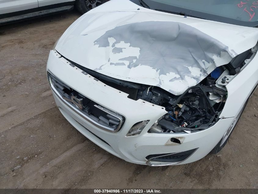 2013 VOLVO S60 T5 - YV1612FS9D2176531