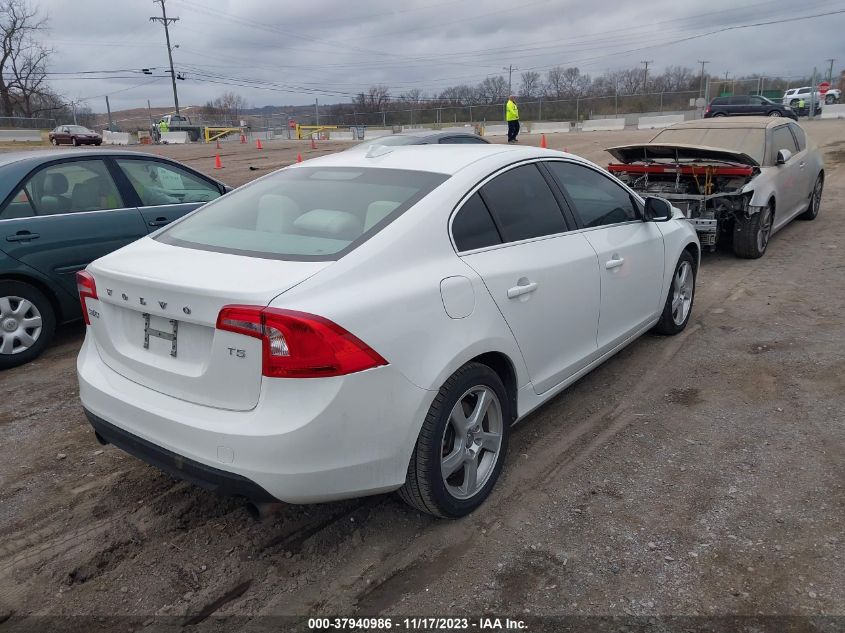 2013 VOLVO S60 T5 - YV1612FS9D2176531