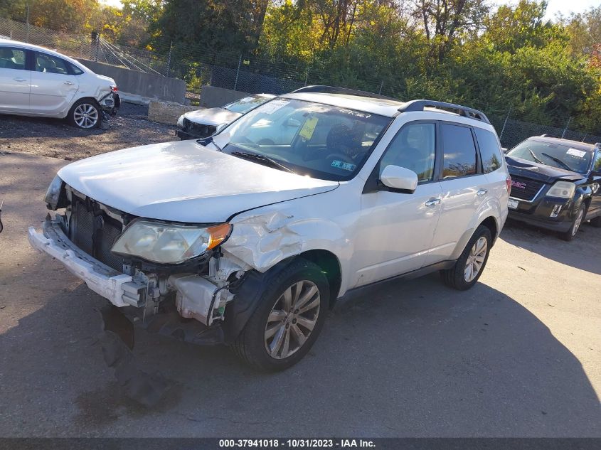 2013 SUBARU FORESTER 2.5X PREMIUM - JF2SHADC8DH402367