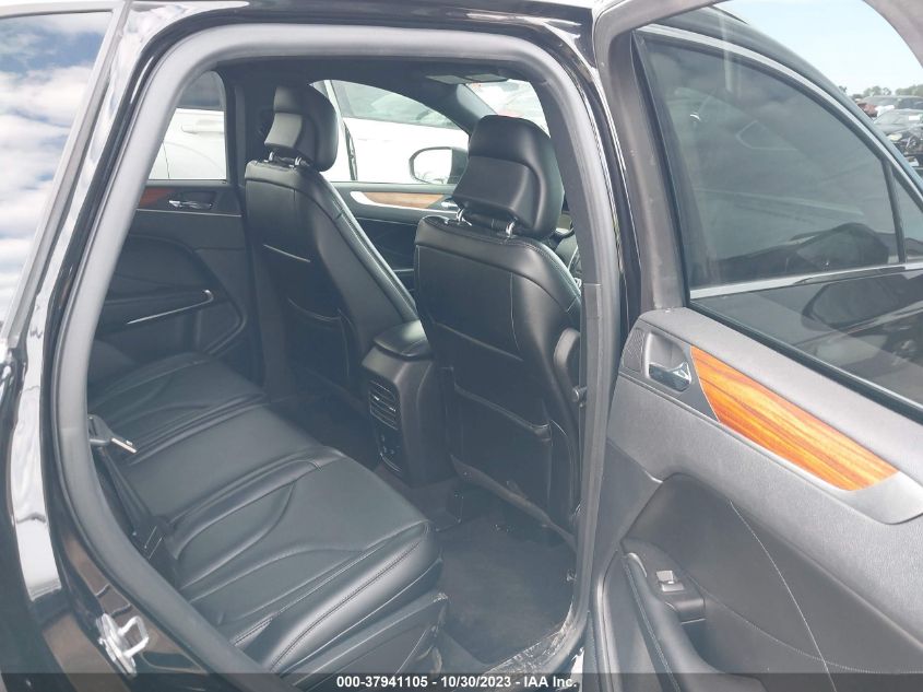2019 LINCOLN MKC RESERVE - 5LMCJ3C98KUL37705