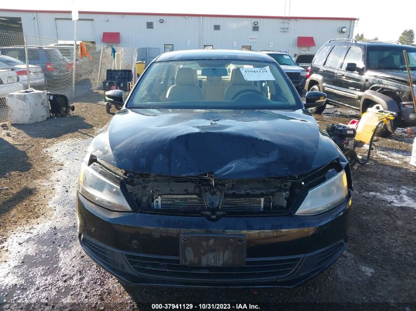 2014 VOLKSWAGEN JETTA SEDAN SE 3VWD07AJ4EM222155