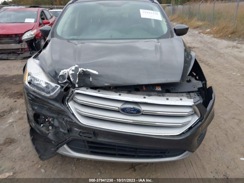 2018 FORD ESCAPE SE - 1FMCU0GD5JUC90011